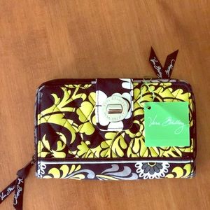 Vera Bradley NWTwallet